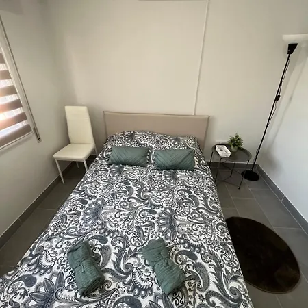 Albergue Tower Court *