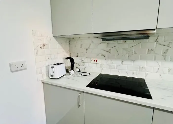 Tower Court * Larnaca